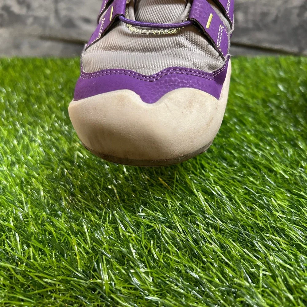 Keen Knotch‎ Hollow Sandals Water Shoes Purple Gray Adjustable Strap Kids 6